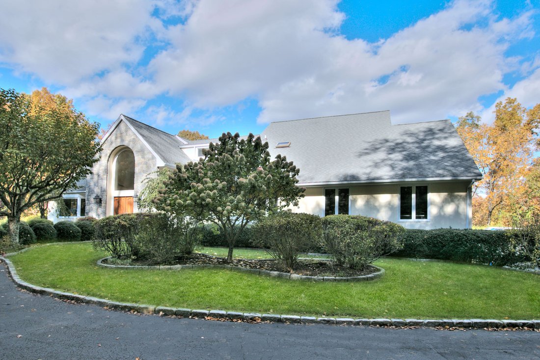 House in Weston, Connecticut, United States 3 - 15529666