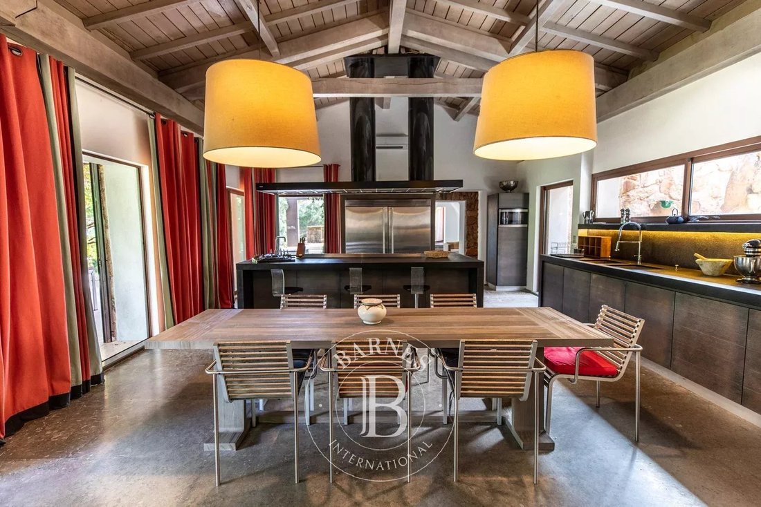 Villa in Bonifacio / Bunifaziu, Corsica, France 5 - 12953825