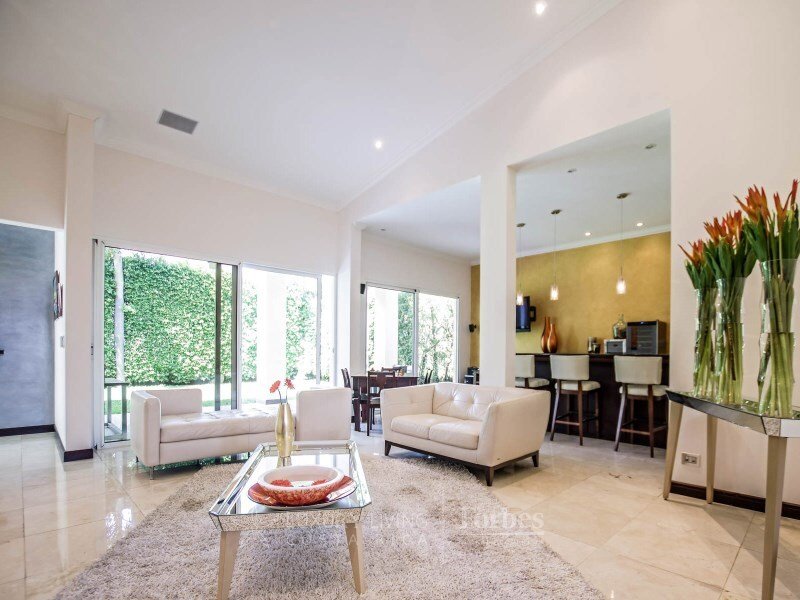 House in Santa Ana, San José Province, Costa Rica 1 - 15530670