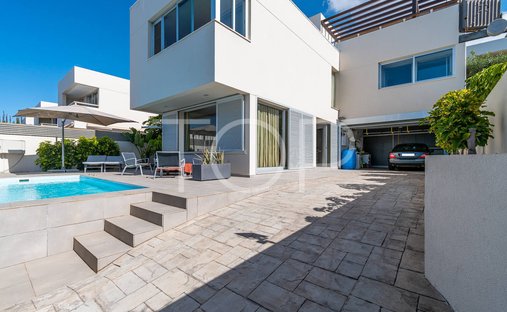 Villa in Arona, Kanarische Inseln, Spanien 1