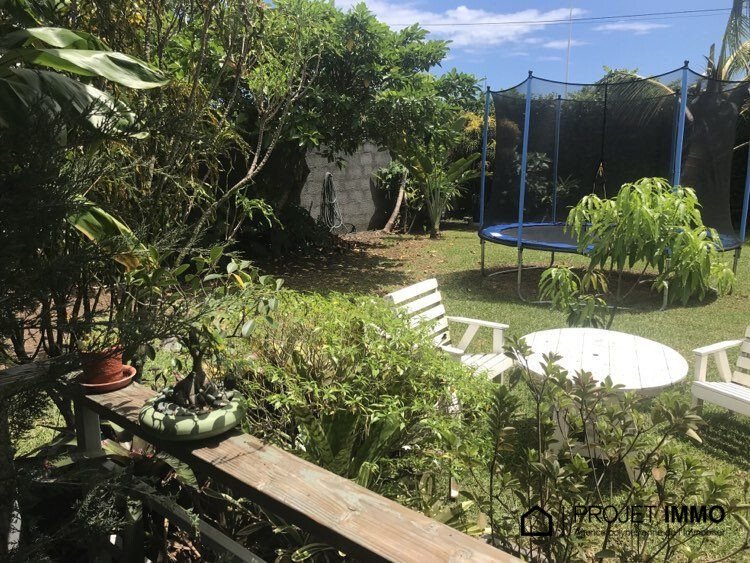 Land in Puna'auia, Windward Islands, French Polynesia 3 - 15532853