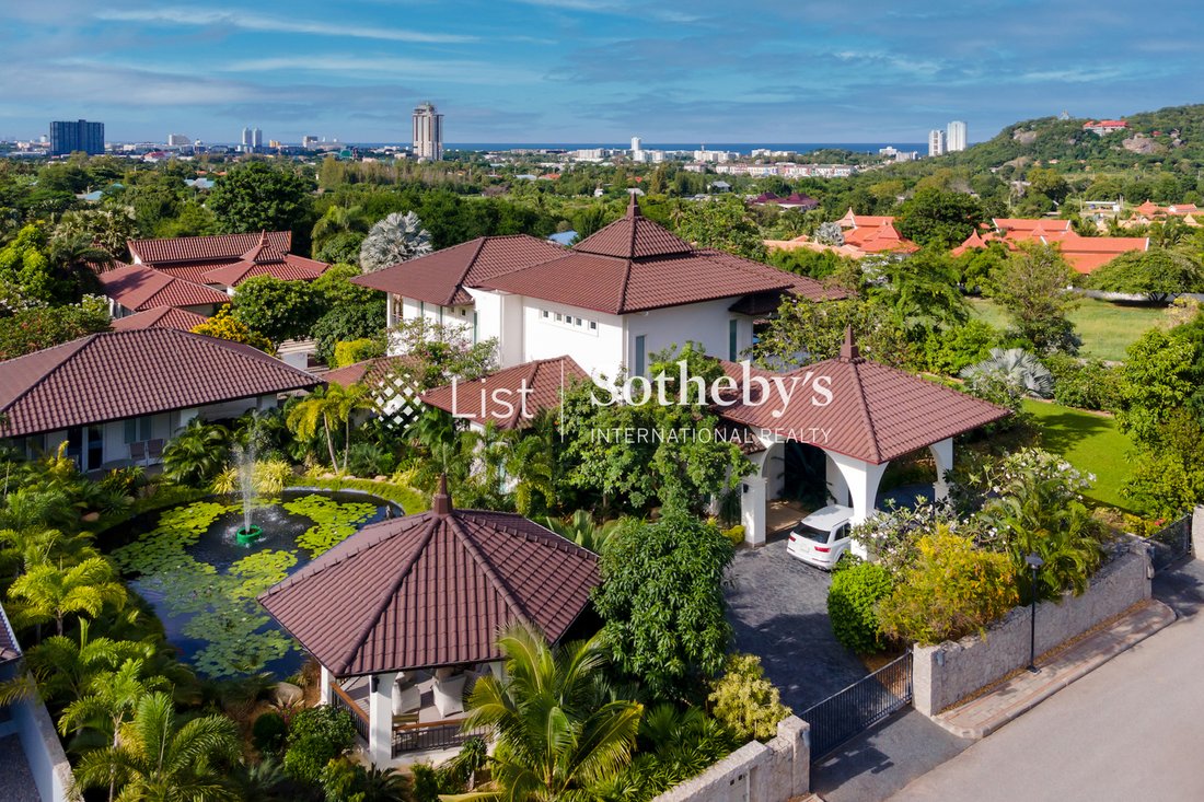 House in Hua Hin, Prachuap Khiri Khan, Thailand 2 - 15534354