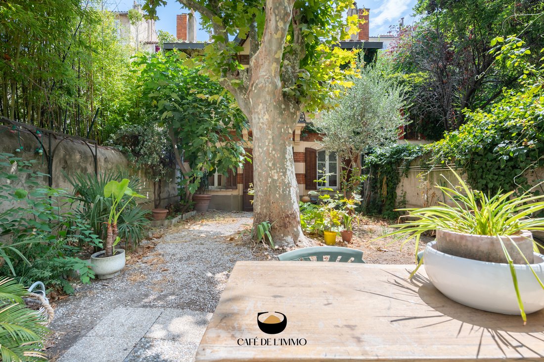Apartment in Baille, 5e Arrondissement, Marseille 4 - 15534686
