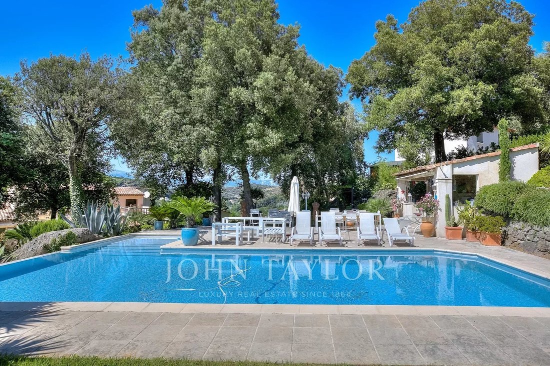 House in Village-Saint Julien-Saint Pierre, Biot, France 4 - 14335196