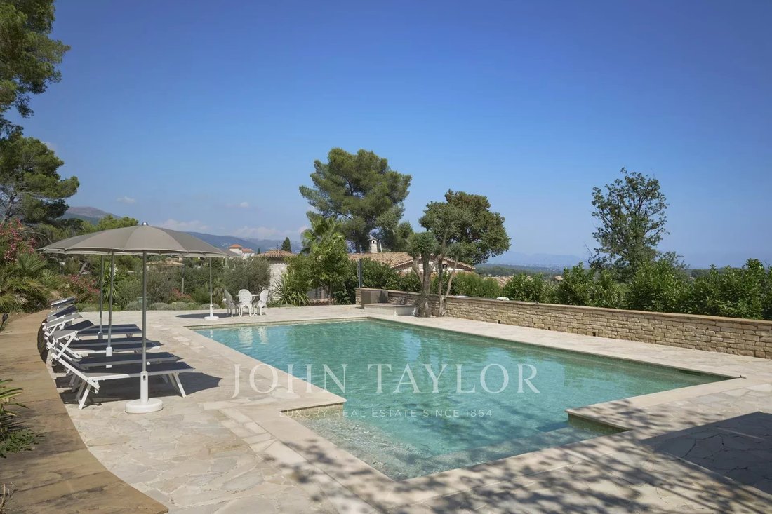 House in Le Rouret, Provence-Alpes-Côte d'Azur, France 3 - 14628881