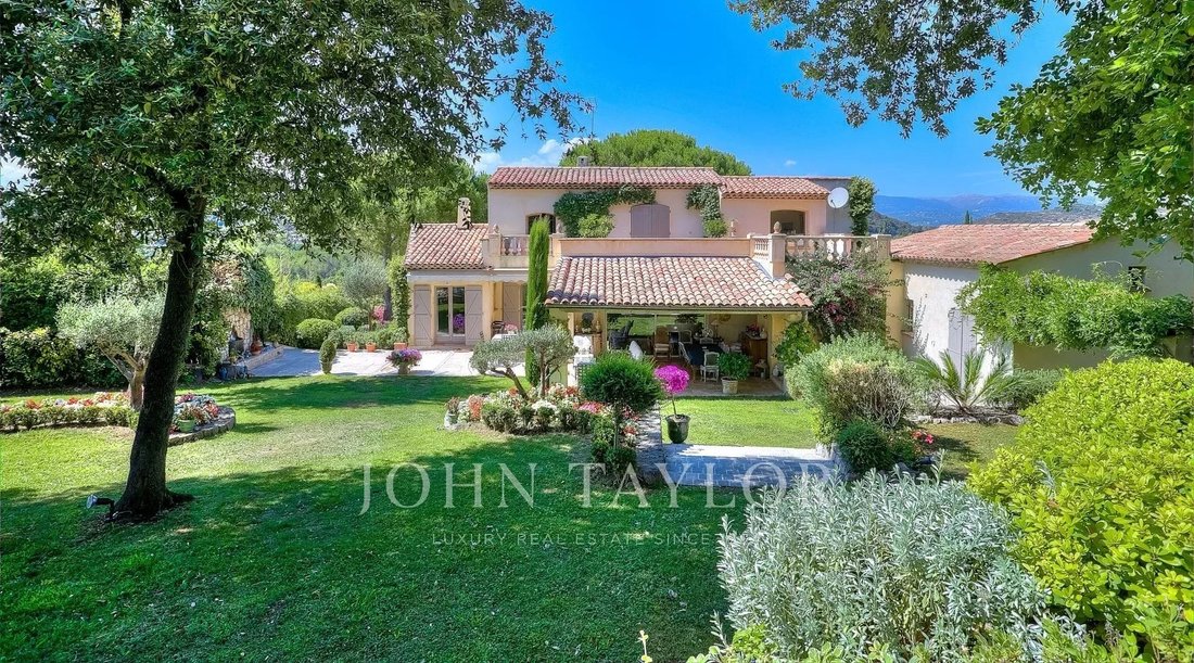 House in Village-Saint Julien-Saint Pierre, Biot, France 1 - 14335196