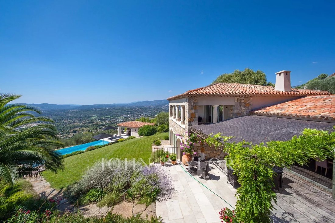 House in Mougins, Provence-Alpes-Côte d'Azur, France 3 - 10756477