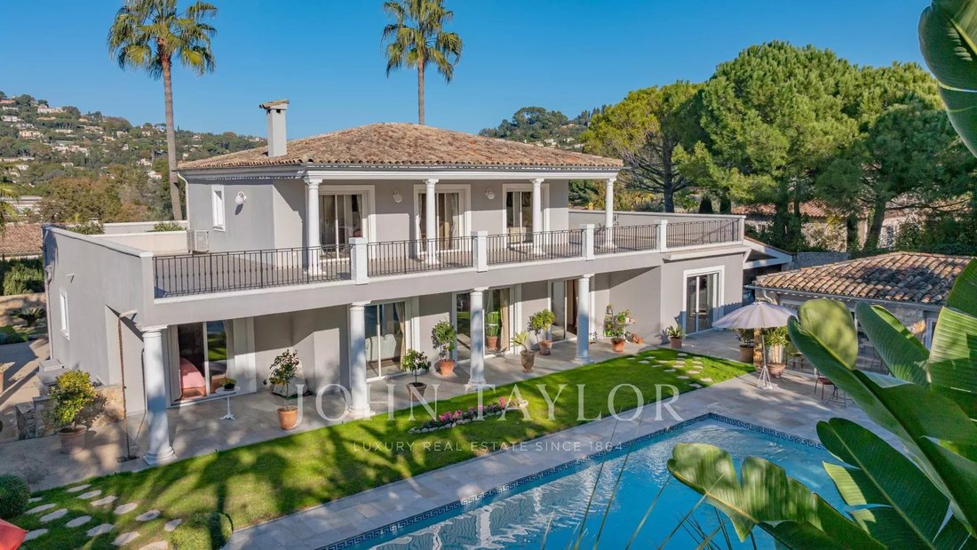 House in Mougins, Provence-Alpes-Côte d'Azur, France 1 - 15036996
