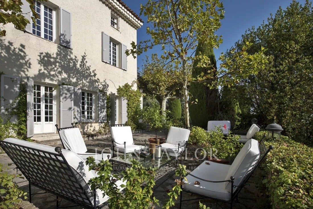 House in Grasse, Provence-Alpes-Côte d'Azur, France 3 - 11485848