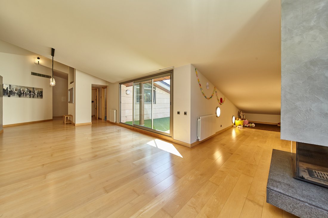 Apartment in Escaldes-Engordany, Escaldes-Engordany, Andorra 2 - 13159311