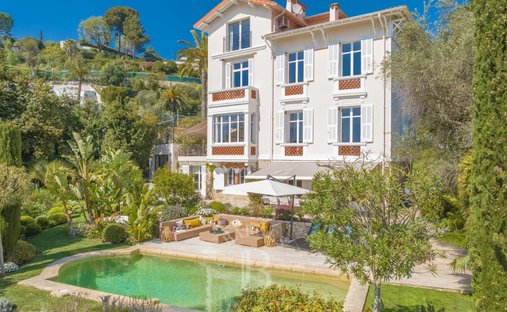Villa in Vieux Cannet, Le Cannet, France 1