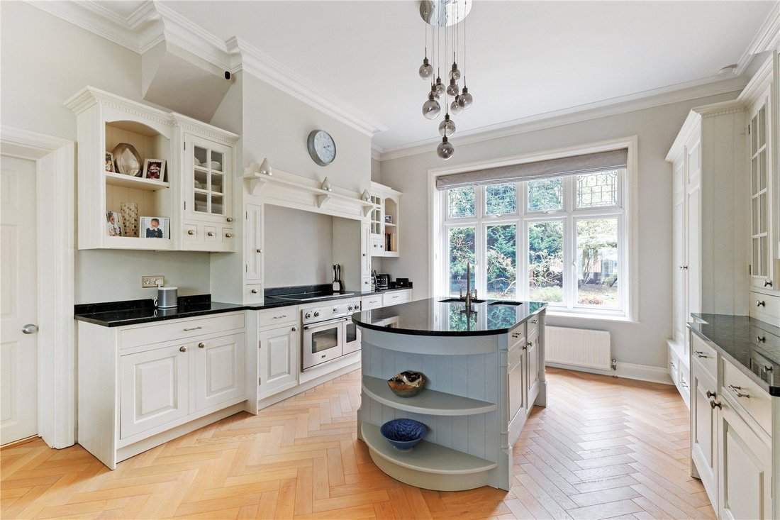 House in Croxley Green, England 4 - 15534828
