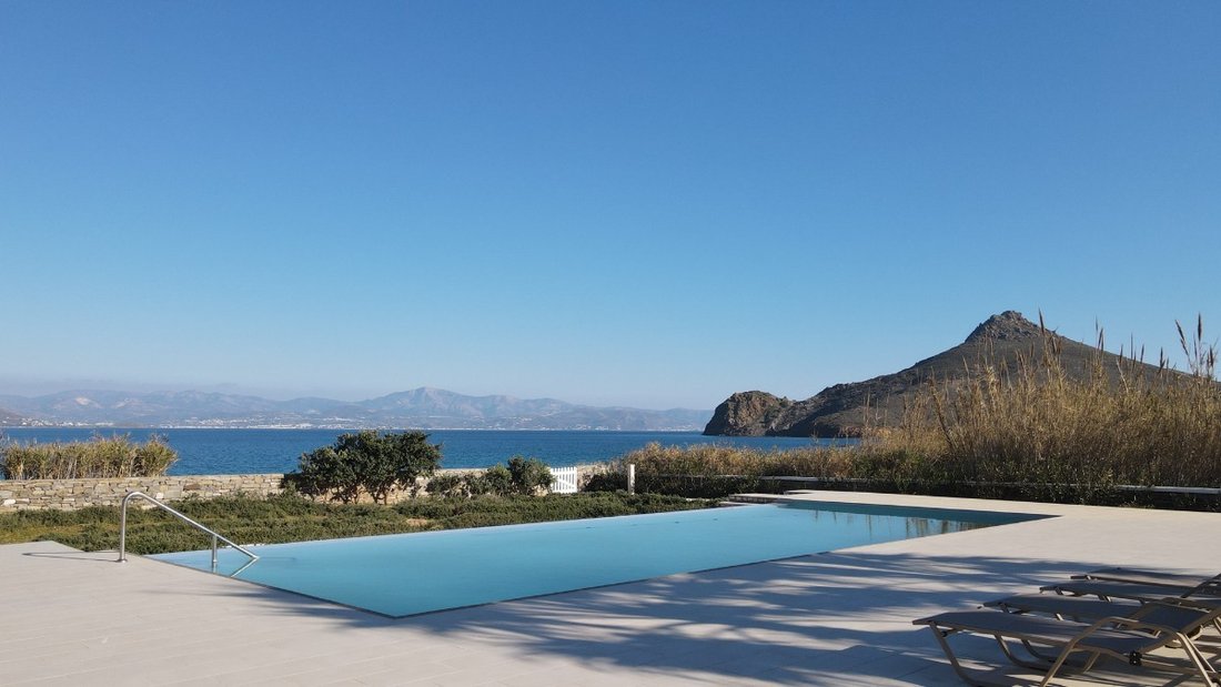 Villa in Paros, Aegean, Greece 1 - 15534740