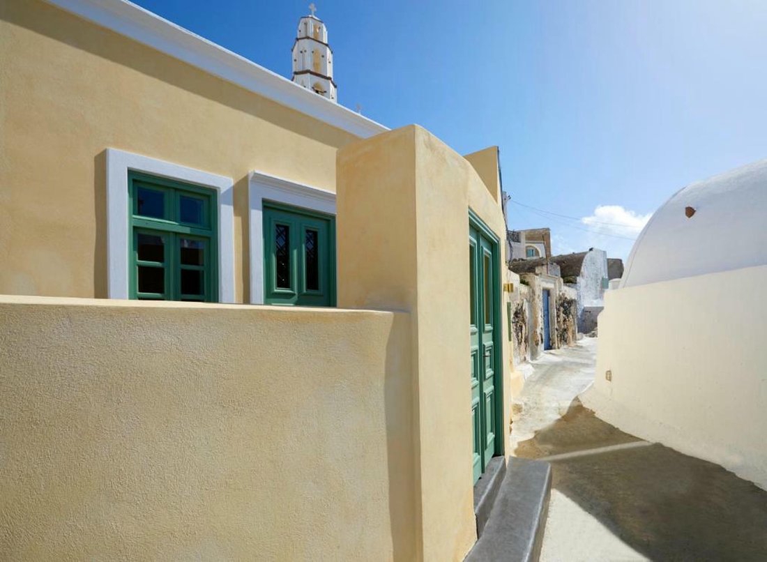 House in Thira, Aegean, Greece 2 - 15534596