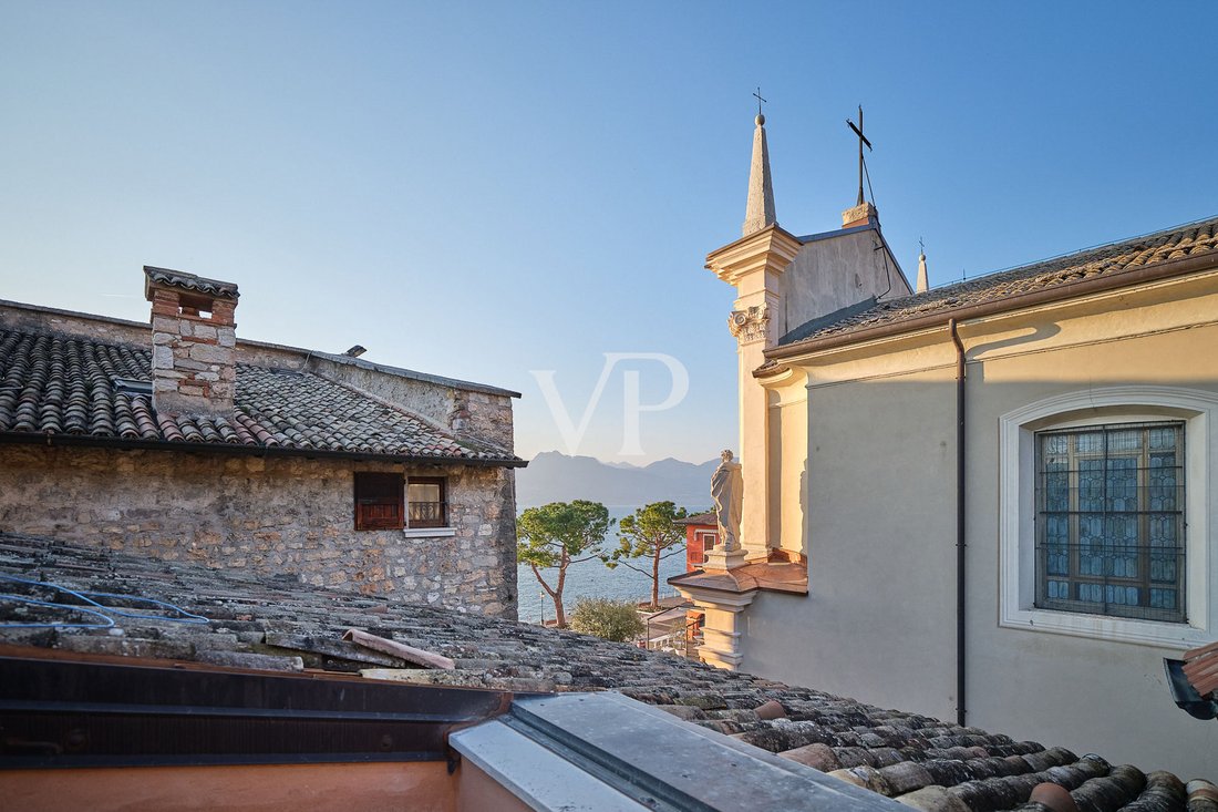 Autres à Torri del Benaco, Vénétie, Italie 2 - 15535248