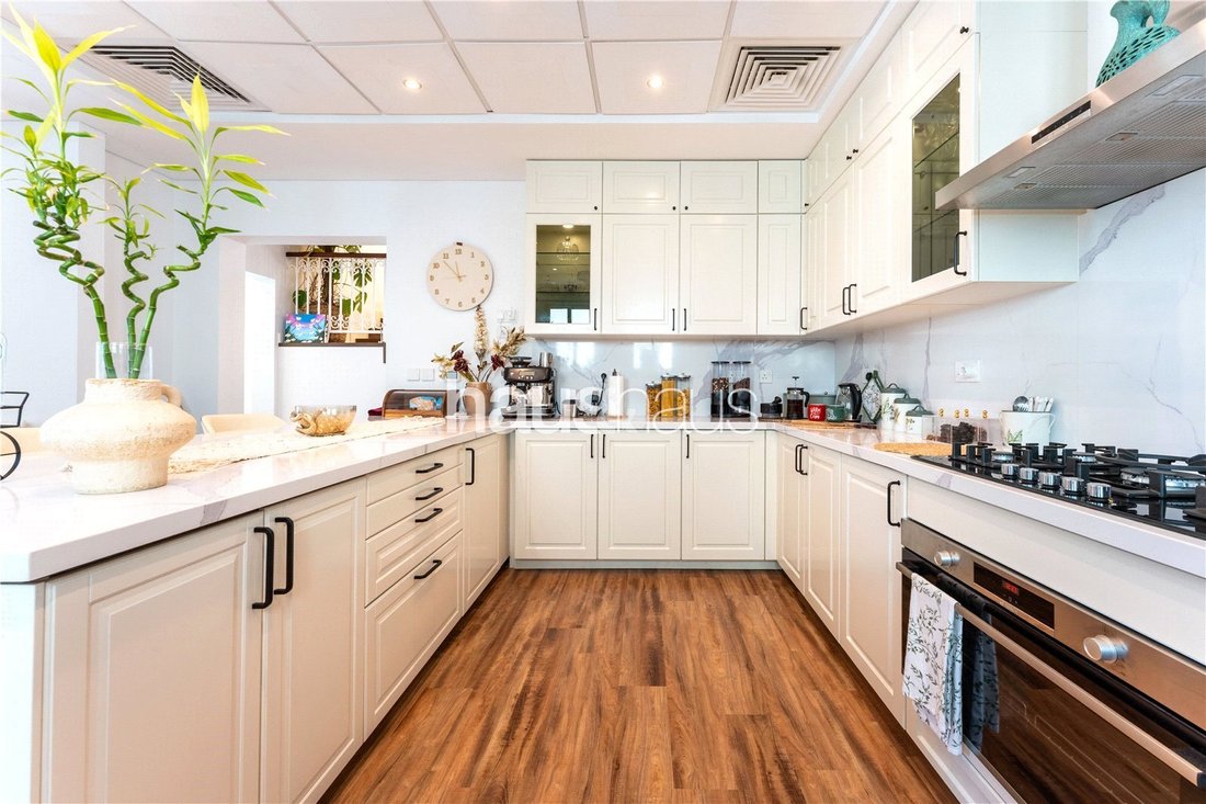 Villa in Dubai, Dubai, United Arab Emirates 5 - 15535140
