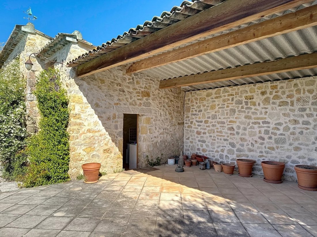 Villa in Flayosc, Provence-Alpes-Côte d'Azur, France 4 - 15536136