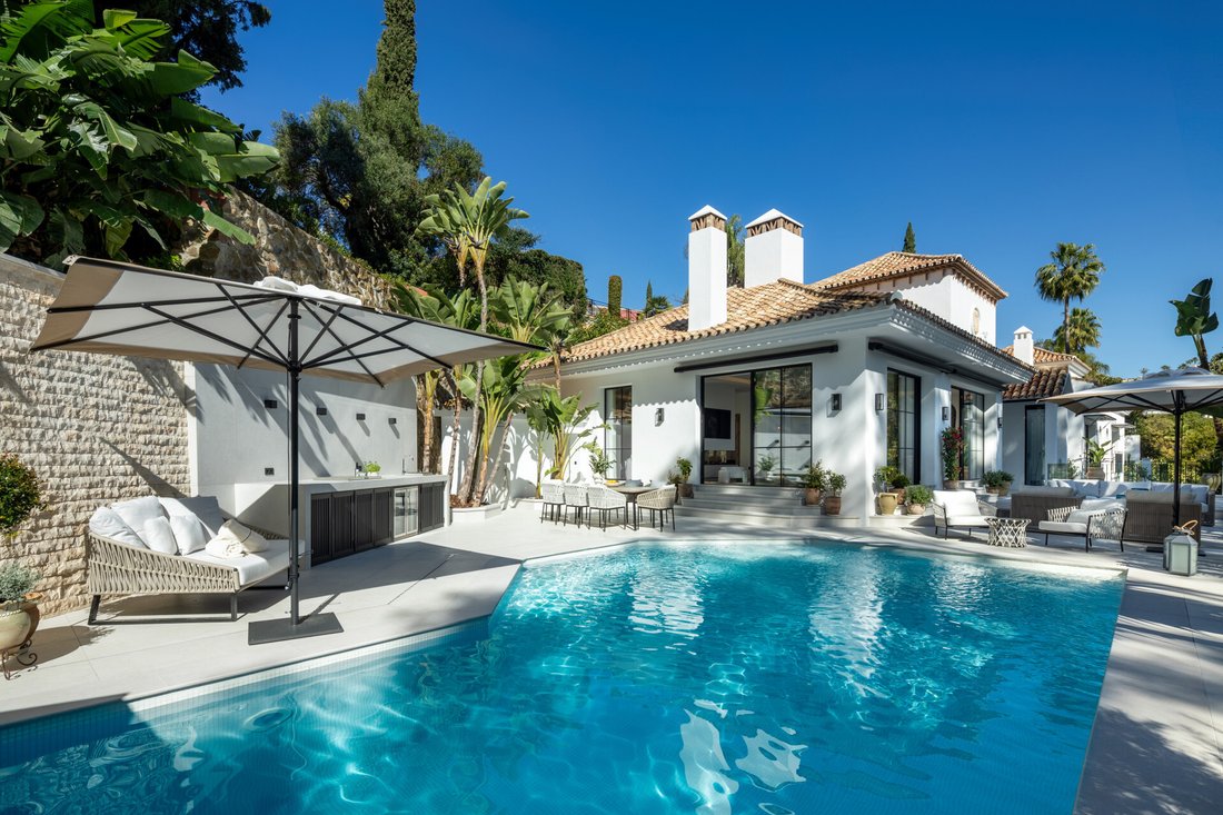 Villa in Benahavis, Andalusia, Spain 2 - 15536266