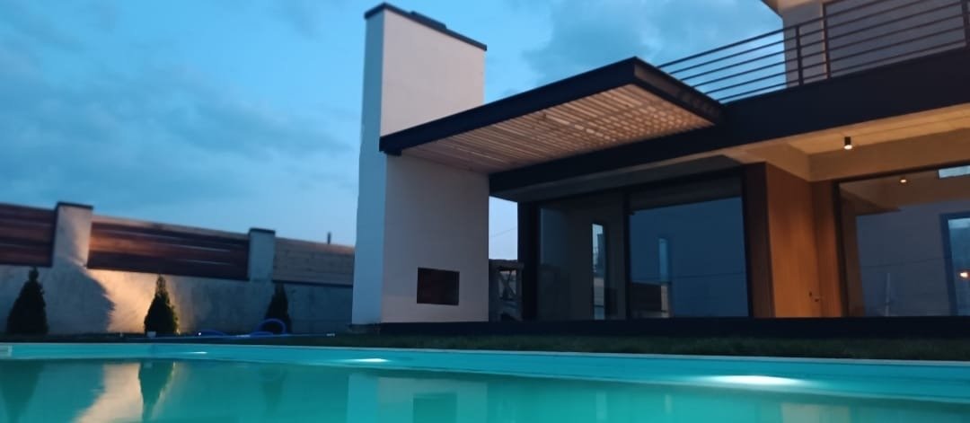 Villa a Tbilisi, Tbilisi, Georgia 5 - 15536932