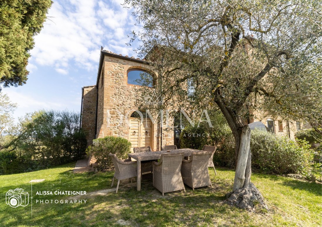 Apartment in San Gimignano, Tuscany, Italy 3 - 15535931