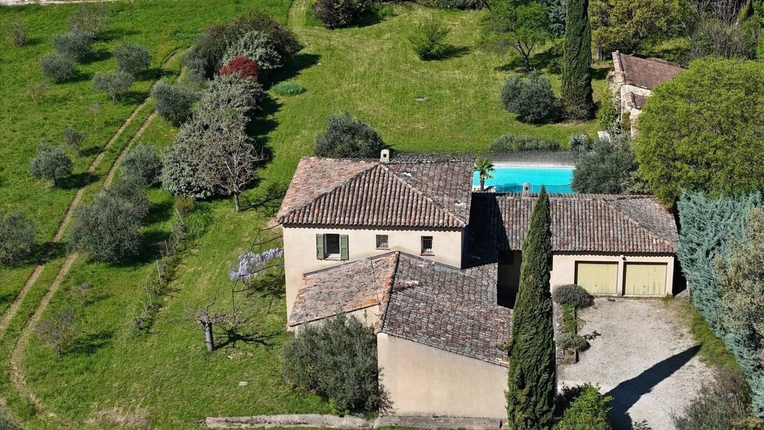 Villa in Flayosc, Provence-Alpes-Côte d'Azur, France 5 - 15536136