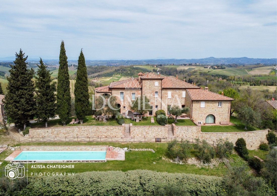 Apartment in San Gimignano, Tuscany, Italy 2 - 15535973