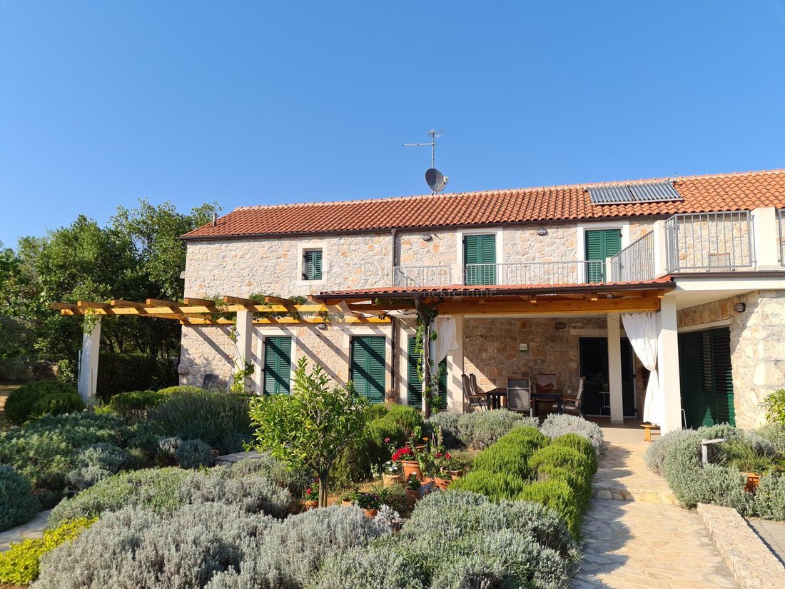 House in Ugljan, Zadar County, Croatia 2 - 15538578