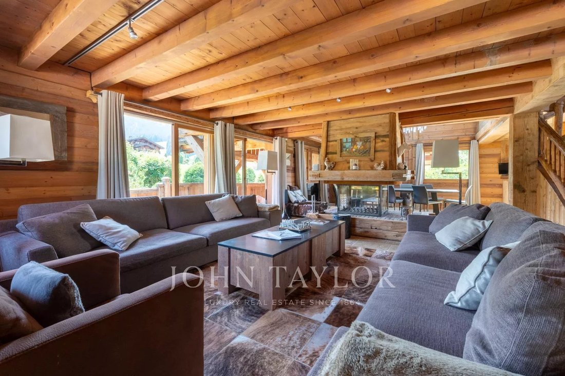Chalet in Megève, Auvergne-Rhône-Alpes, France 2 - 14391516