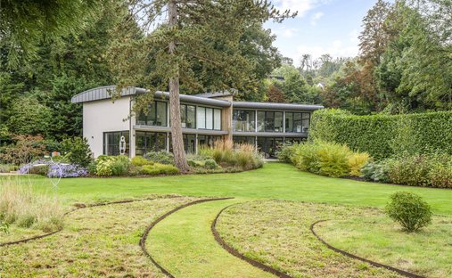 House in Cookham, England 1