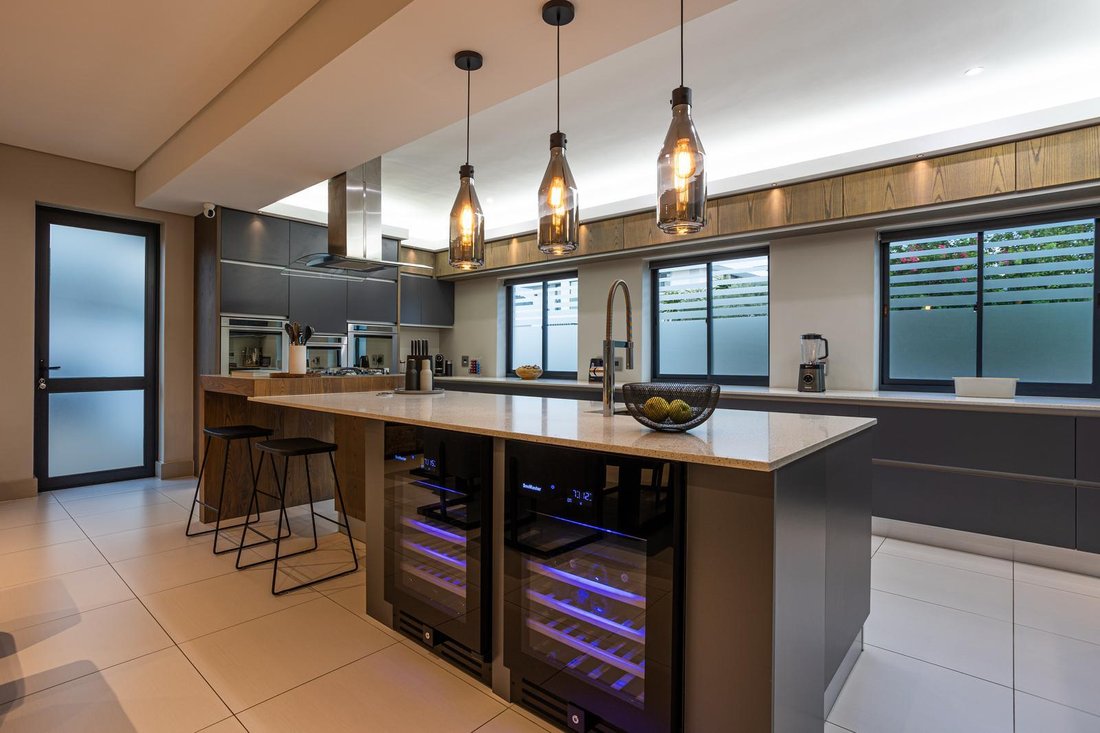 House in Paarl, Western Cape, South Africa 3 - 15539453