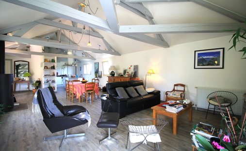 Castle for Sale in Prayssac, Occitanie, France