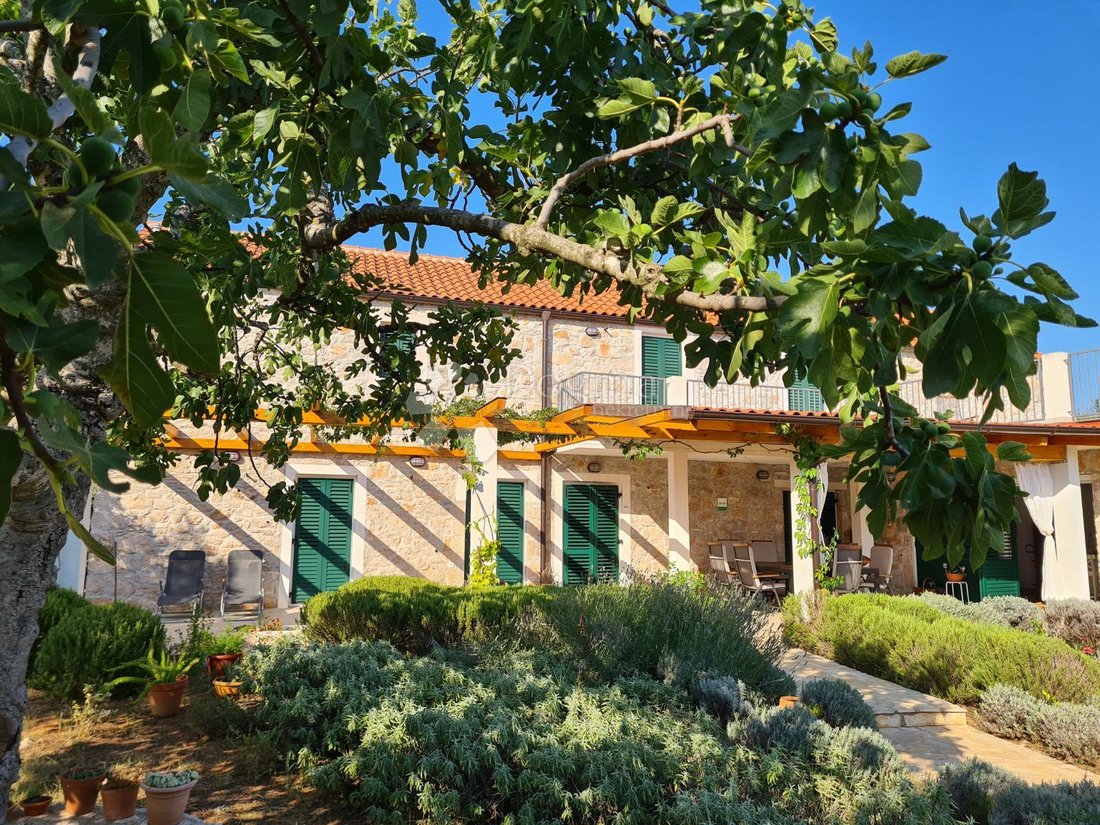 House in Ugljan, Zadar County, Croatia 1 - 15538578