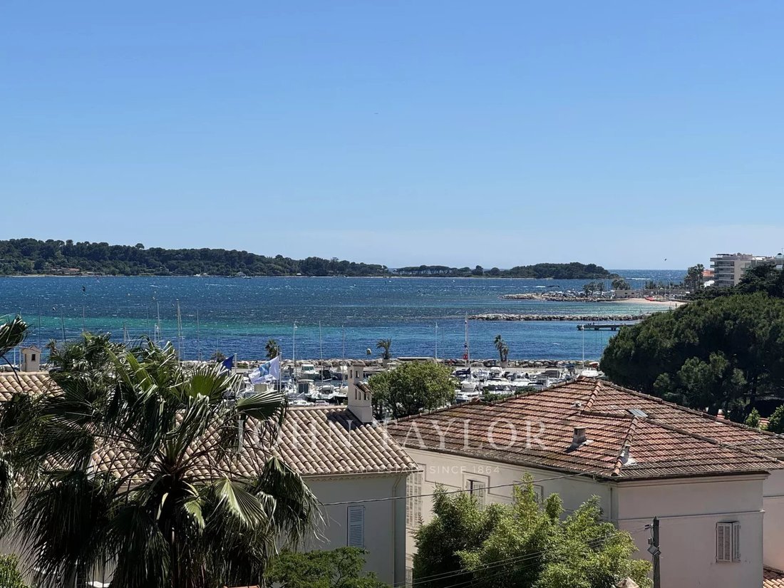 Apartment in La Source, Cannes, France 2 - 15228739
