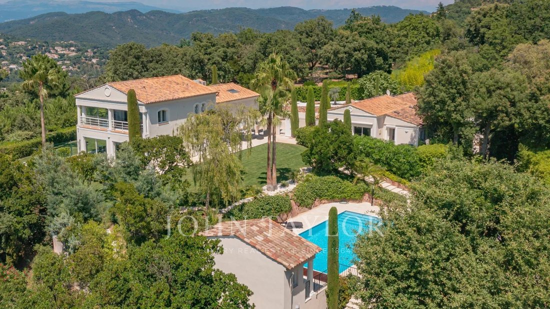 House in Les Adrets-de-l'Estérel, Provence-Alpes-Côte d'Azur, France 3 - 14967248