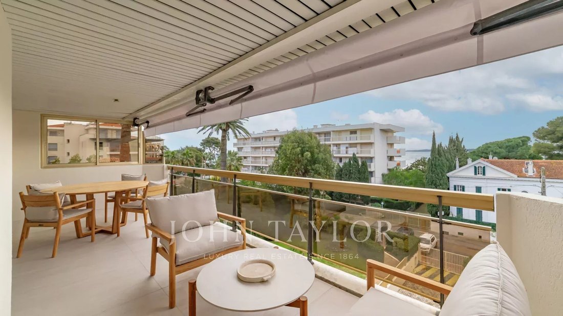 Apartment in La Source, Cannes, France 3 - 15228739