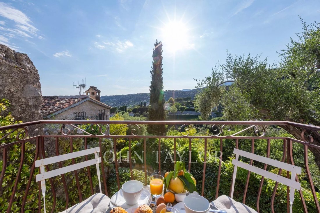 House in Saint-Paul-de-Vence, Provence-Alpes-Côte d'Azur, France 1 - 12952682