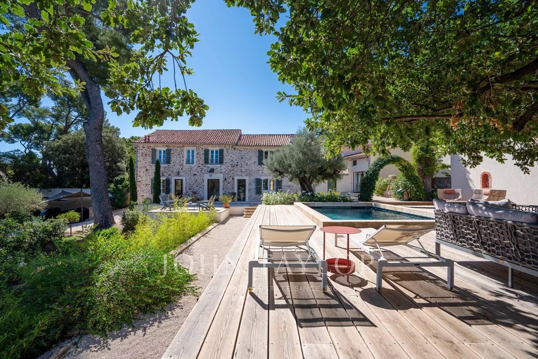 House in Hyères, Provence-Alpes-Côte d'Azur, France 2 - 14777964