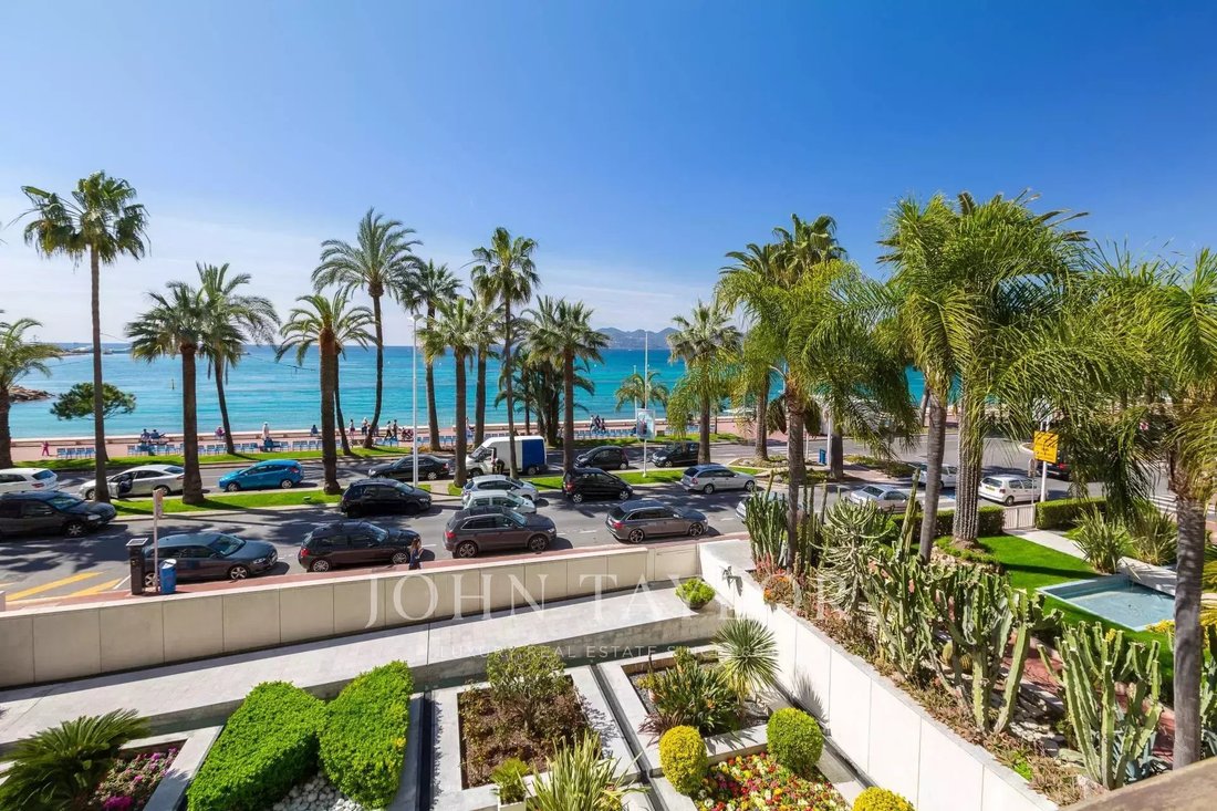 Apartment in French Riviera, Provence-Alpes-Côte d'Azur, France 5 - 14967556