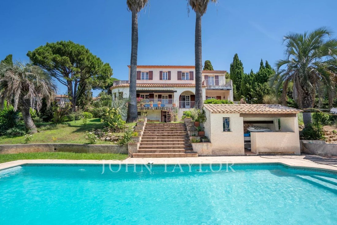House in Sainte-Maxime, Provence-Alpes-Côte d'Azur, France 5 - 14440652
