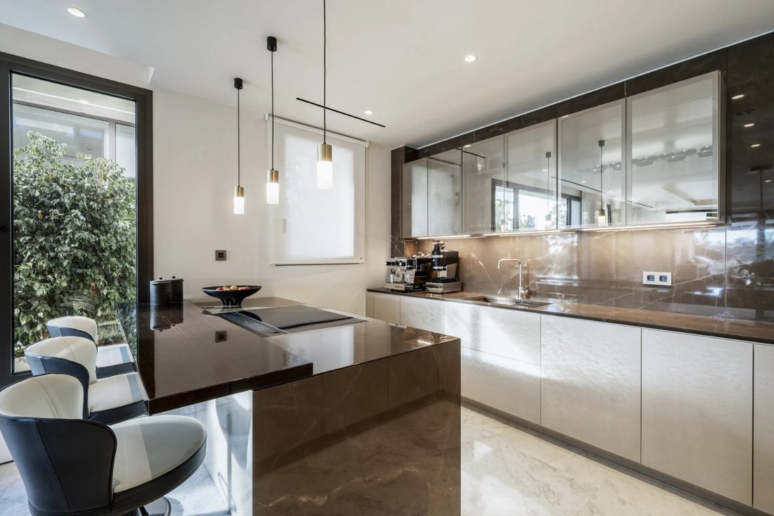 Apartment in Marbella, Andalusia, Spain 3 - 15539621