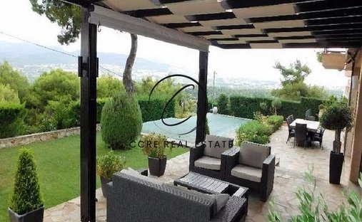 Casa a Ekali, Attica, Grecia 1