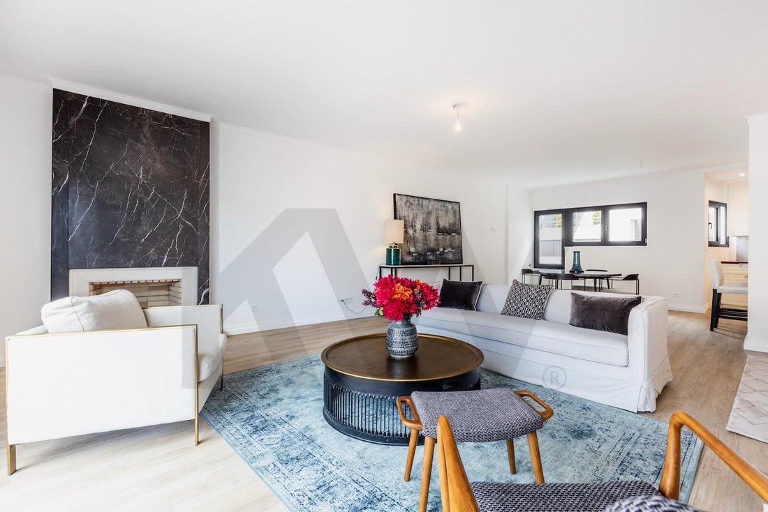 Apartment in Arroios, Lisbon, Portugal 2 - 15539645