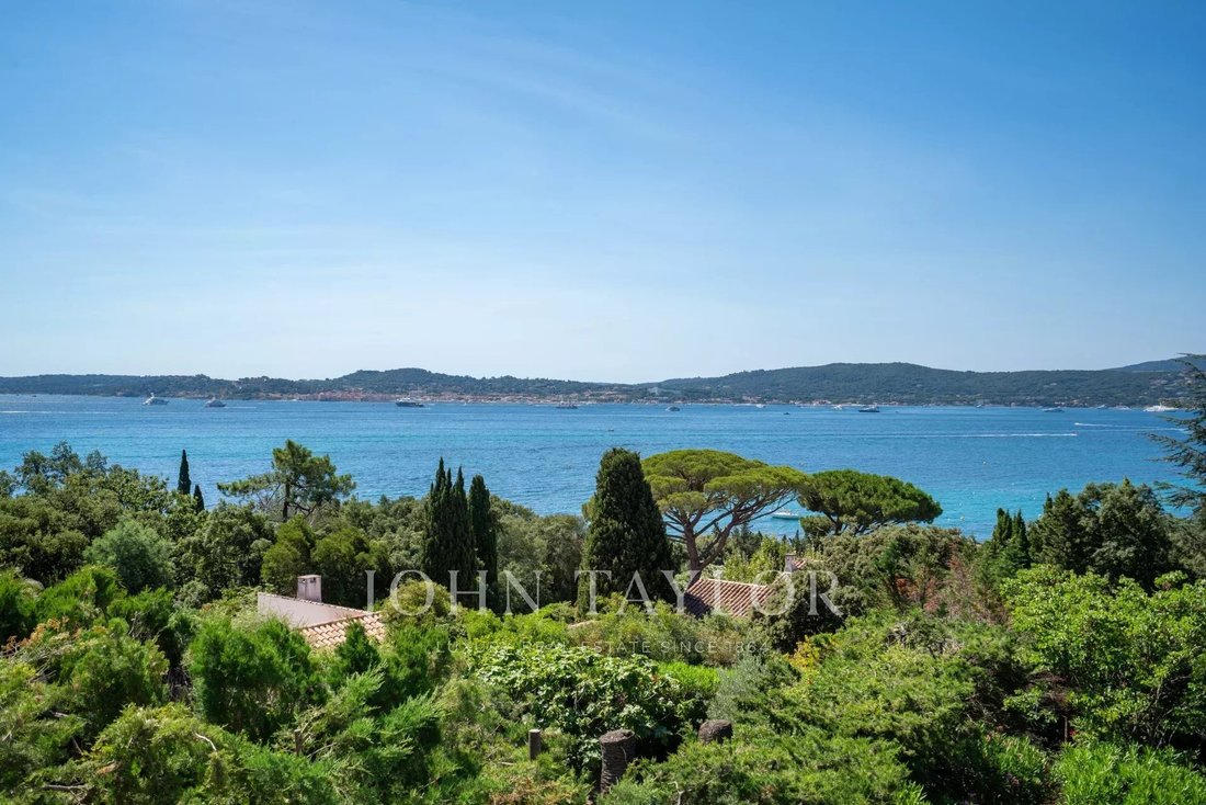 House in Sainte-Maxime, Provence-Alpes-Côte d'Azur, France 1 - 14440652