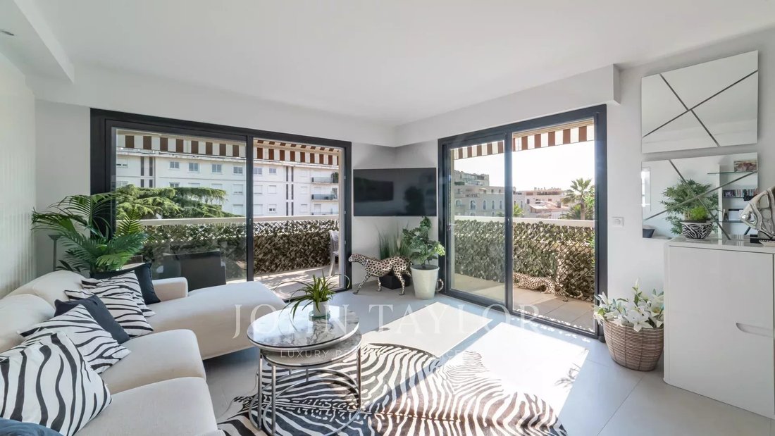 Apartment in Cannes, Provence-Alpes-Côte d'Azur, France 1 - 14967636