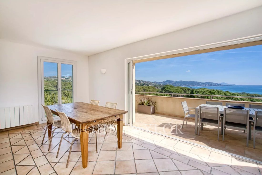 House in Sainte-Maxime, Provence-Alpes-Côte d'Azur, France 5 - 12995366