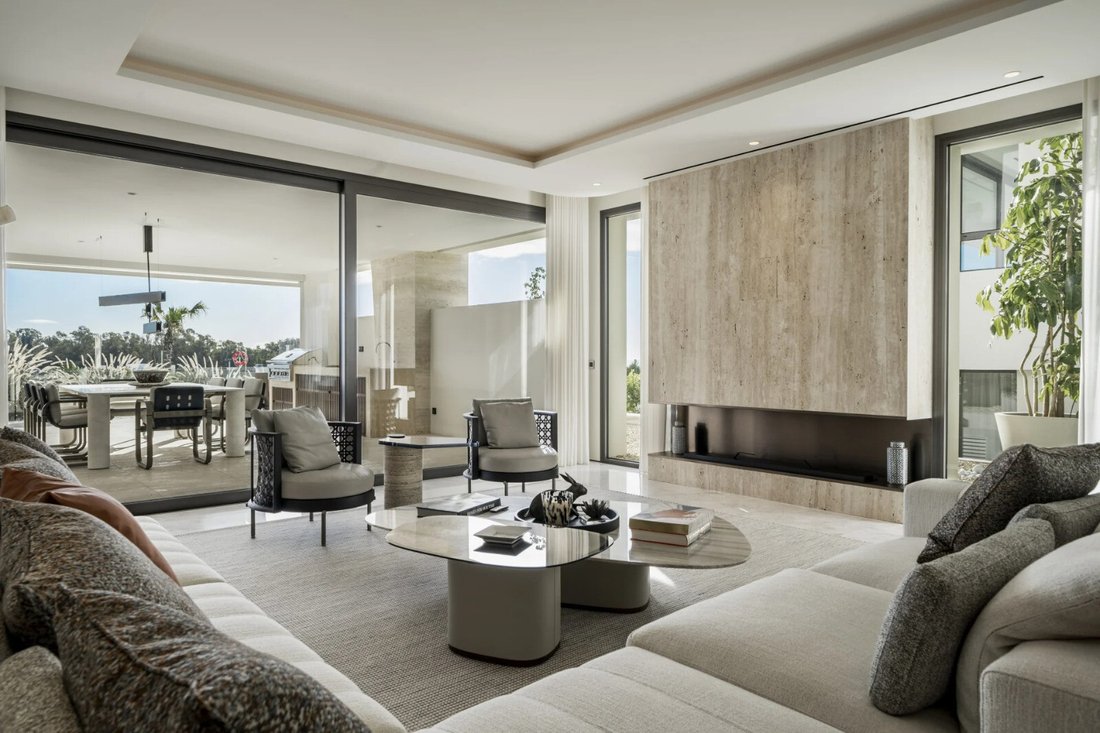 Apartment in Marbella, Andalusia, Spain 2 - 15539621