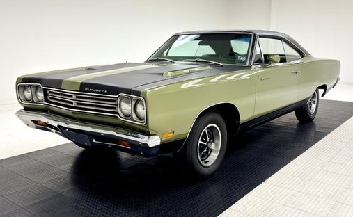 36 023 Miles/Garage Kept/Correct 383ci V8/A727 Auto/Long Term Family Owned in Morgantown, United States 1