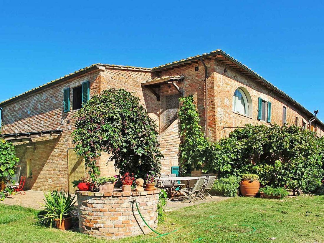 Autres à Bolgione, Toscane, Italie 1 - 15538168