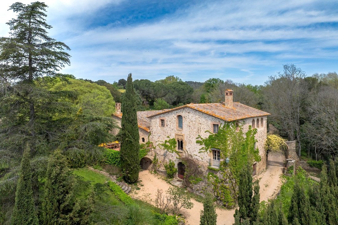 Country House in la Bisbal d'Emporda, Catalonia, Spain 1 - 15288506