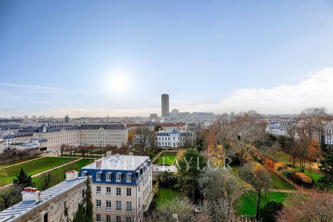 Apartment in Invalides, Paris 7e Arrondissement, Paris 2 - 15030277